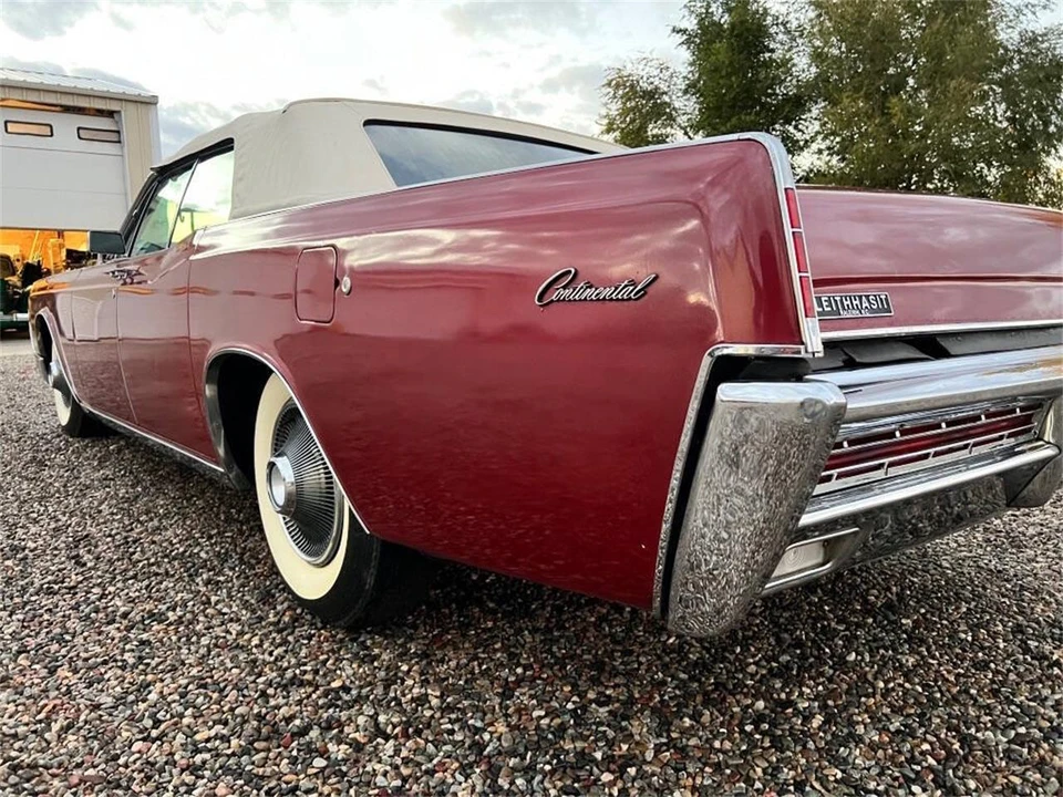 1967 Lincoln Continental 4th Gen - Image 21 of 31