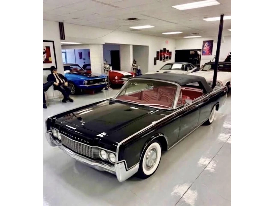 1967 Lincoln Continental 4th Gen - Image 9 of 27