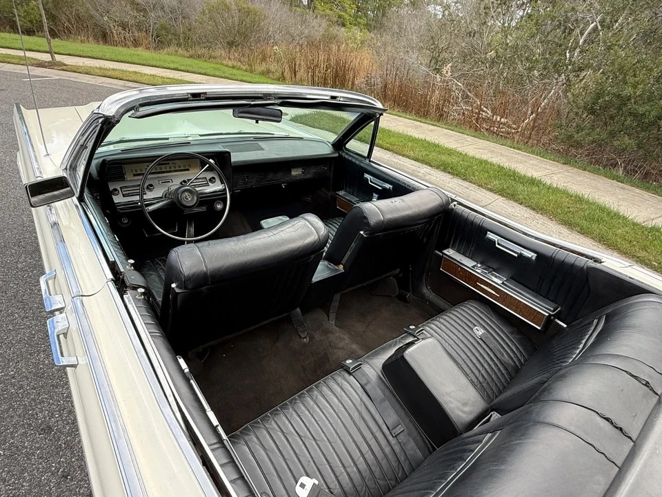 1967 Lincoln Continental 4th Gen - Image 12 of 21