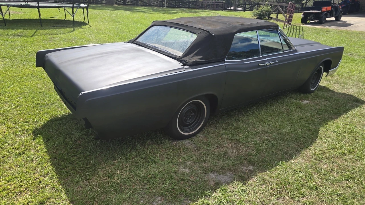 1967 Lincoln Continental 4th Gen - Image 7 of 20