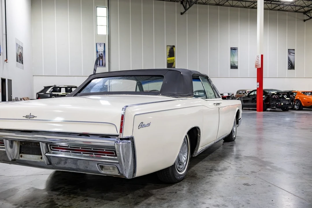 1967 Lincoln Continental 4th Gen - Image 6 of 31