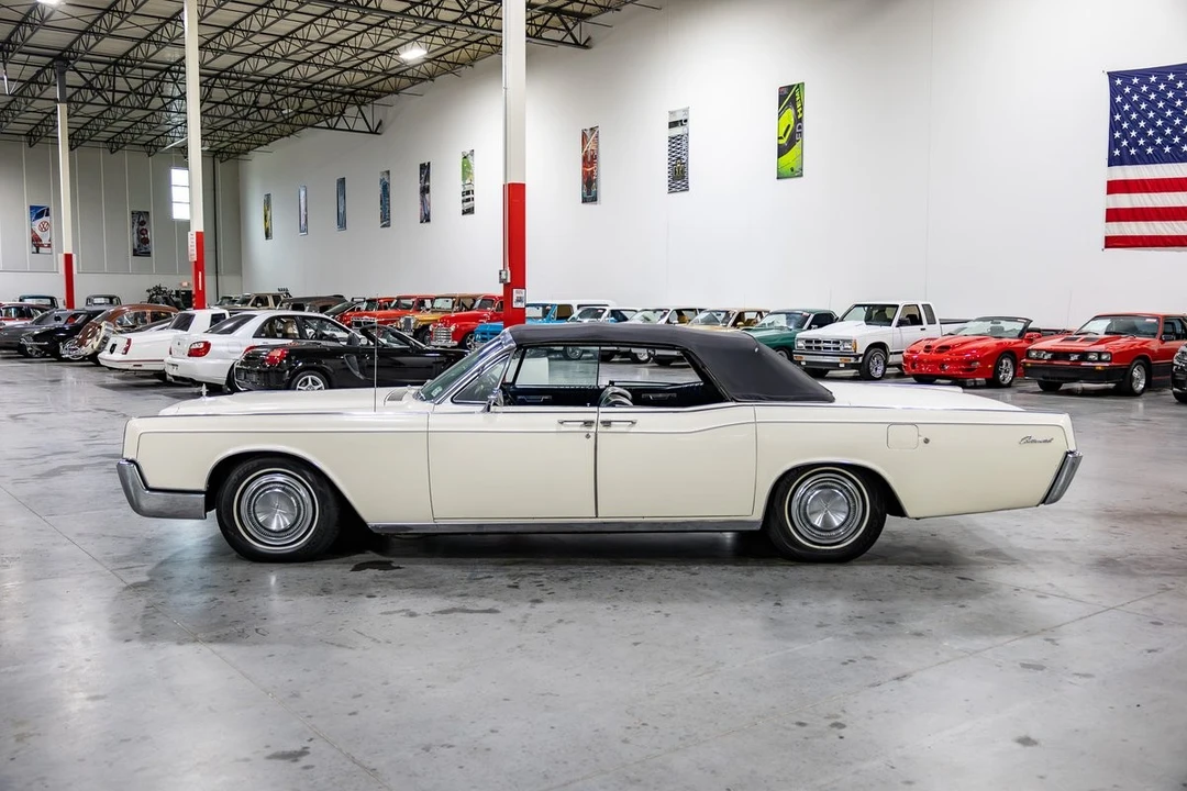 1967 Lincoln Continental 4th Gen - Image 3 of 31