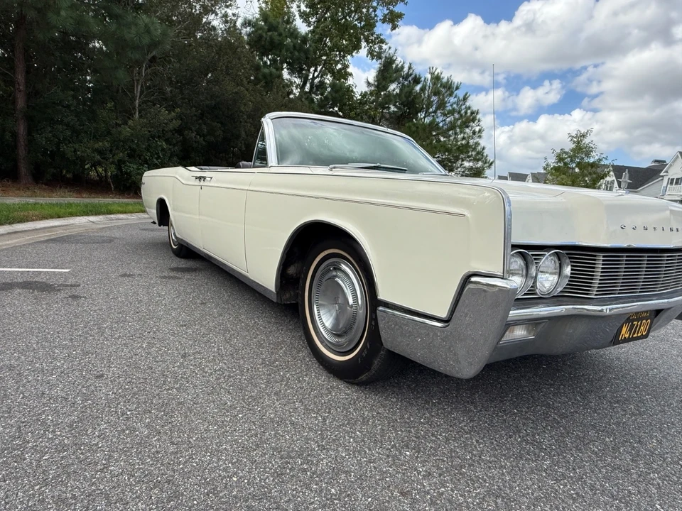 1967 Lincoln Continental 4th Gen - Image 15 of 21