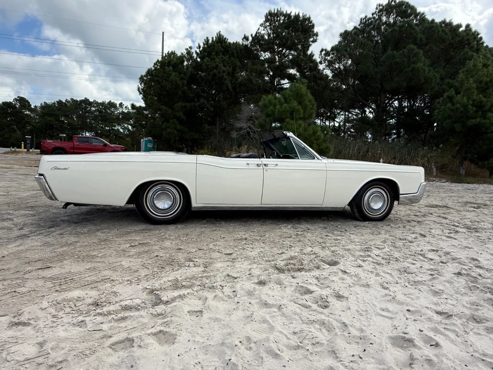 1967 Lincoln Continental 4th Gen - Image 5 of 21