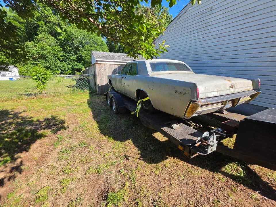 1967 Lincoln Continental 4th Gen - Image 4 of 10