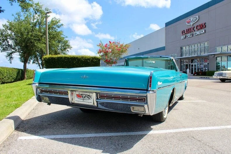 1967 Lincoln Continental 4th Gen - Image 16 of 21