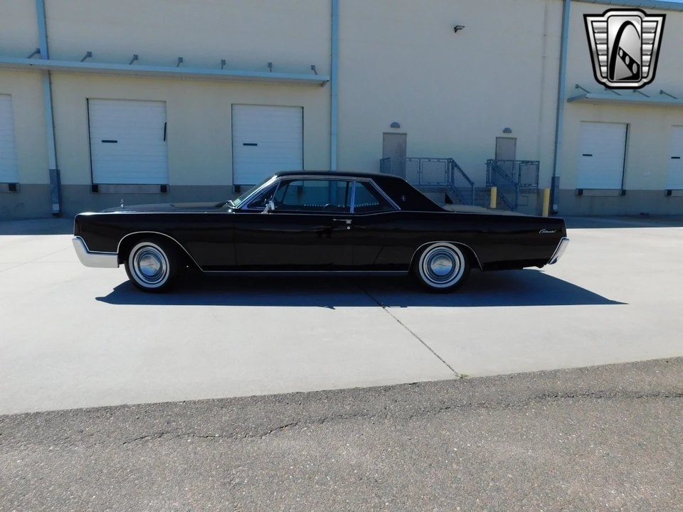 1967 Lincoln Continental 4th Gen - Image 7 of 21