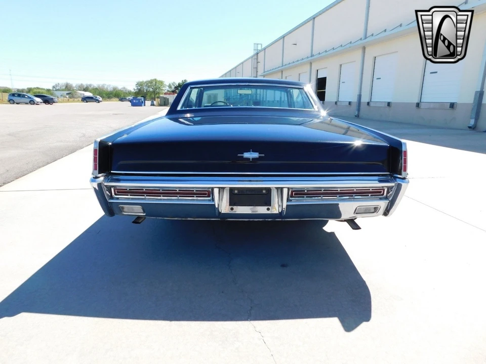 1967 Lincoln Continental 4th Gen - Image 5 of 21