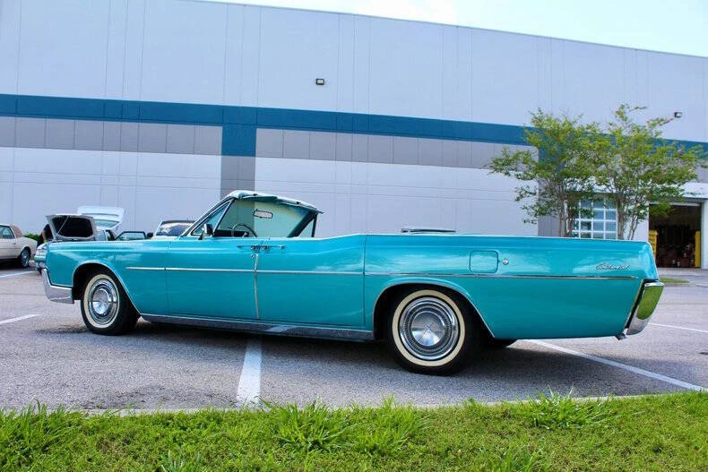 1967 Lincoln Continental 4th Gen - Image 12 of 12