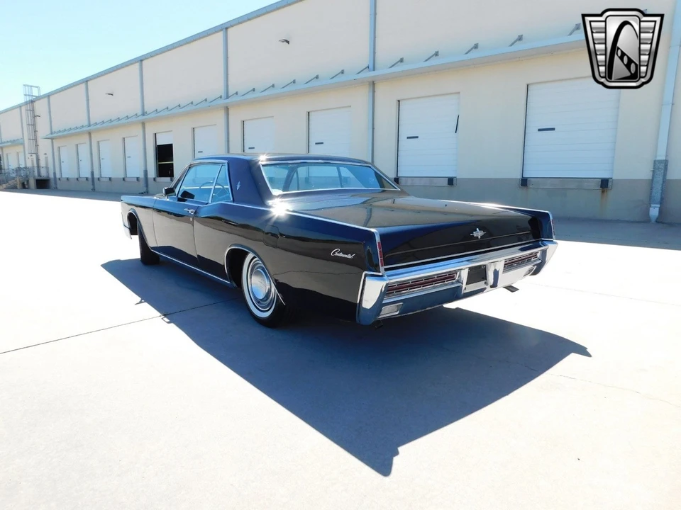 1967 Lincoln Continental 4th Gen - Image 10 of 21