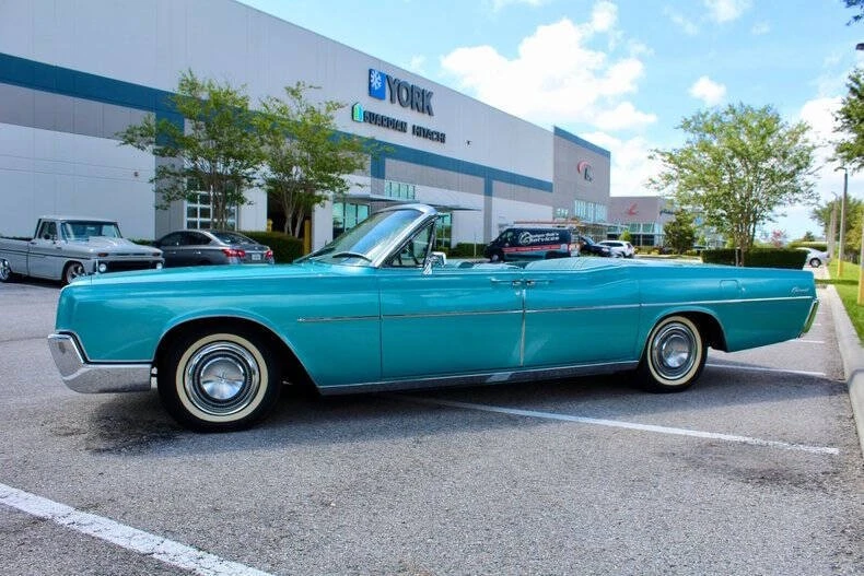 1967 Lincoln Continental 4th Gen - Image 10 of 12