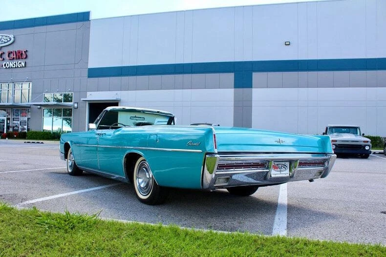 1967 Lincoln Continental 4th Gen - Image 13 of 21