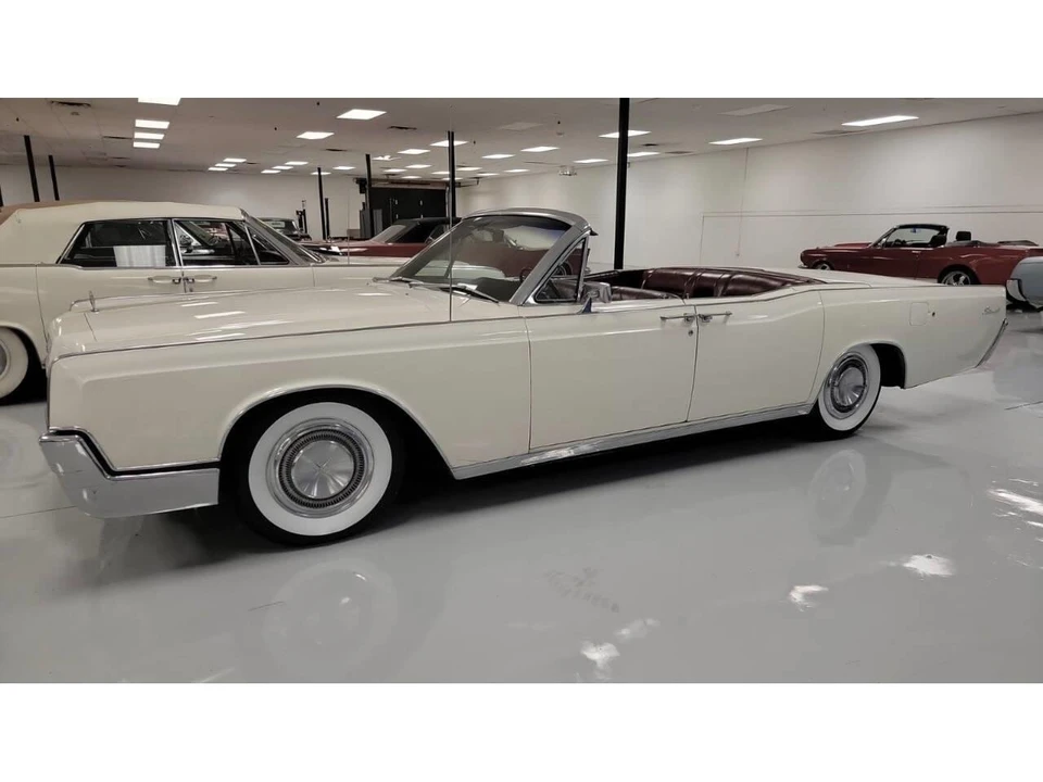 1967 Lincoln Continental 4th Gen - Image 3 of 27