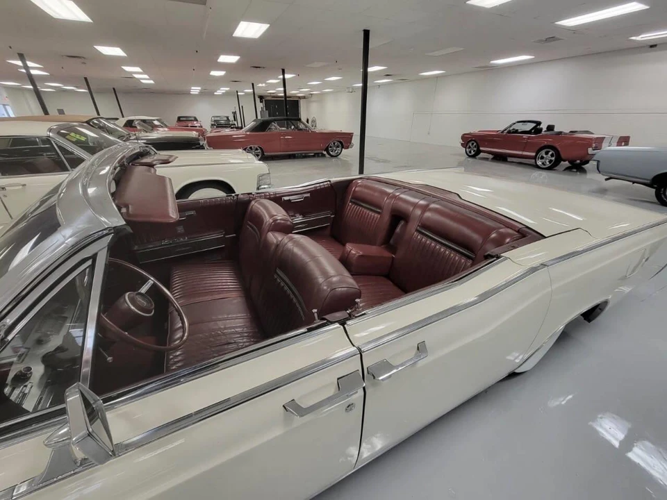 1967 Lincoln Continental 4th Gen - Image 21 of 27