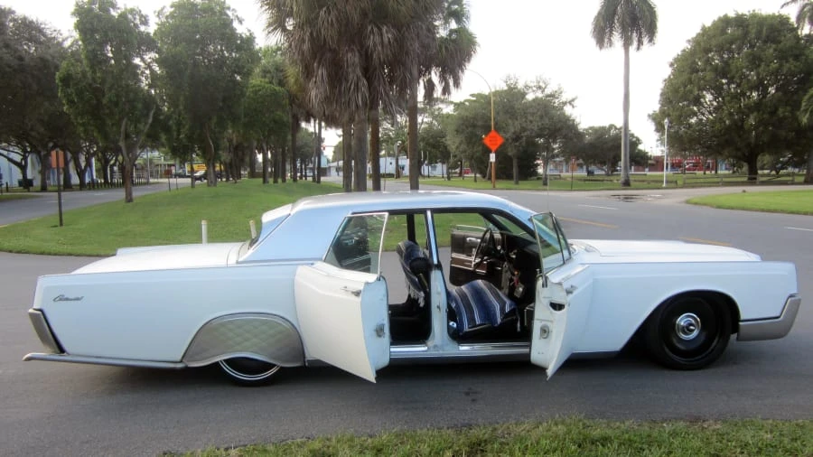 1967 Lincoln Continental 4th Gen - Image 6 of 7