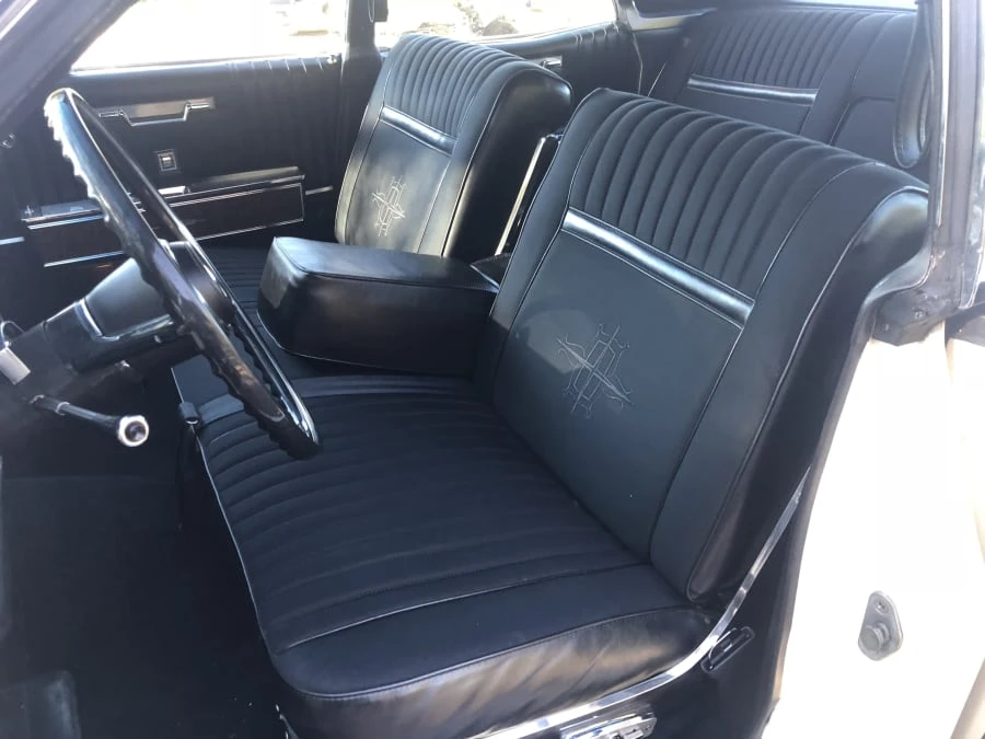 1967 Lincoln Continental 4th Gen - Image 5 of 12