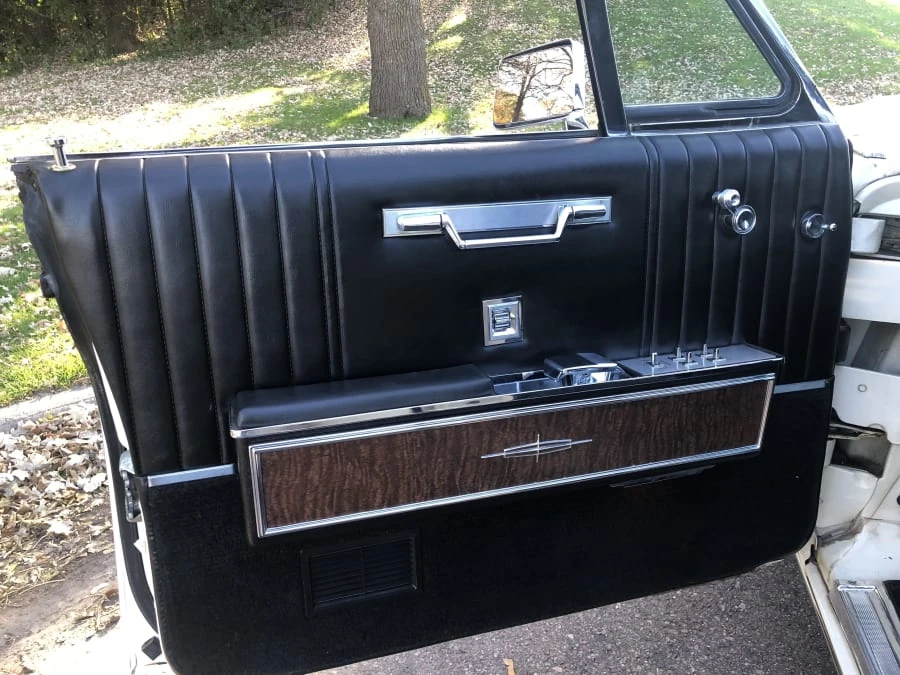 1967 Lincoln Continental 4th Gen - Image 6 of 12