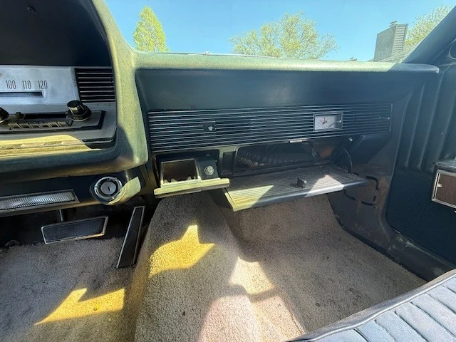 1967 Lincoln Continental 4th Gen - Image 28 of 31