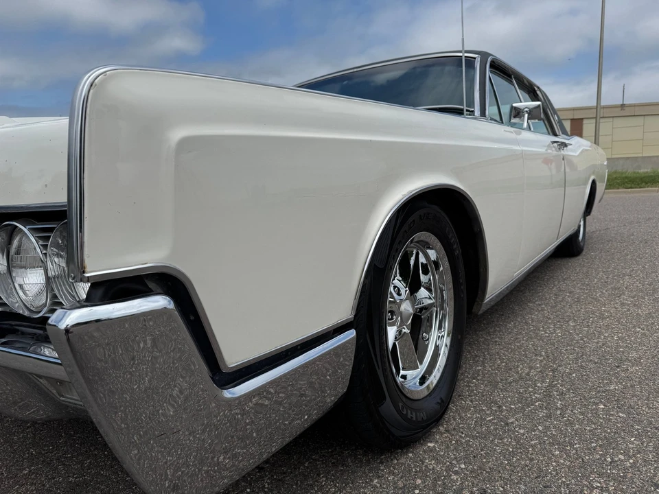 1967 Lincoln Continental 4th Gen - Image 19 of 21
