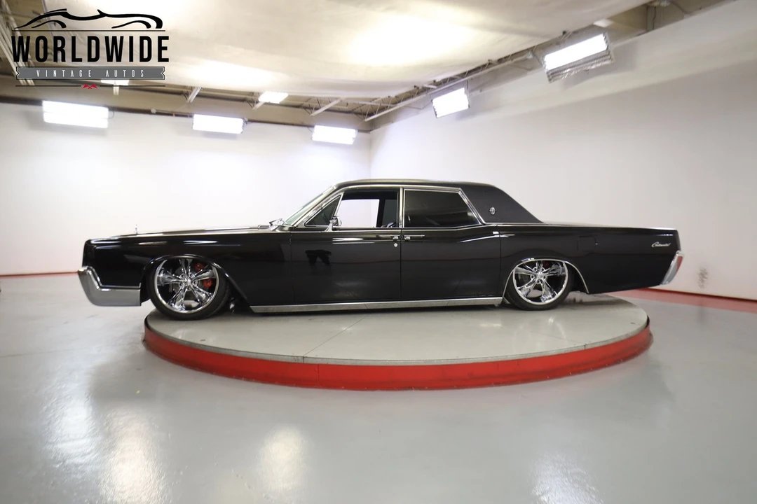 1967 Lincoln Continental 4th Gen - Image 3 of 12