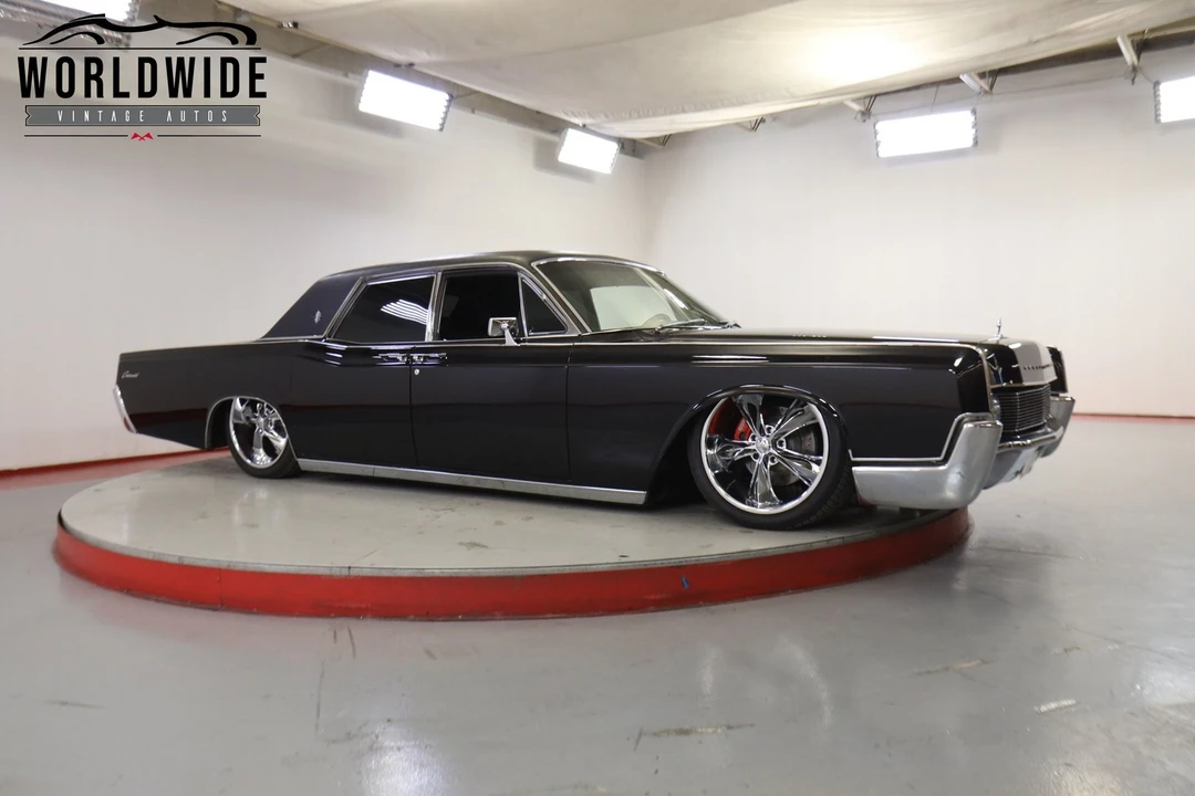 1967 Lincoln Continental 4th Gen - Image 2 of 12