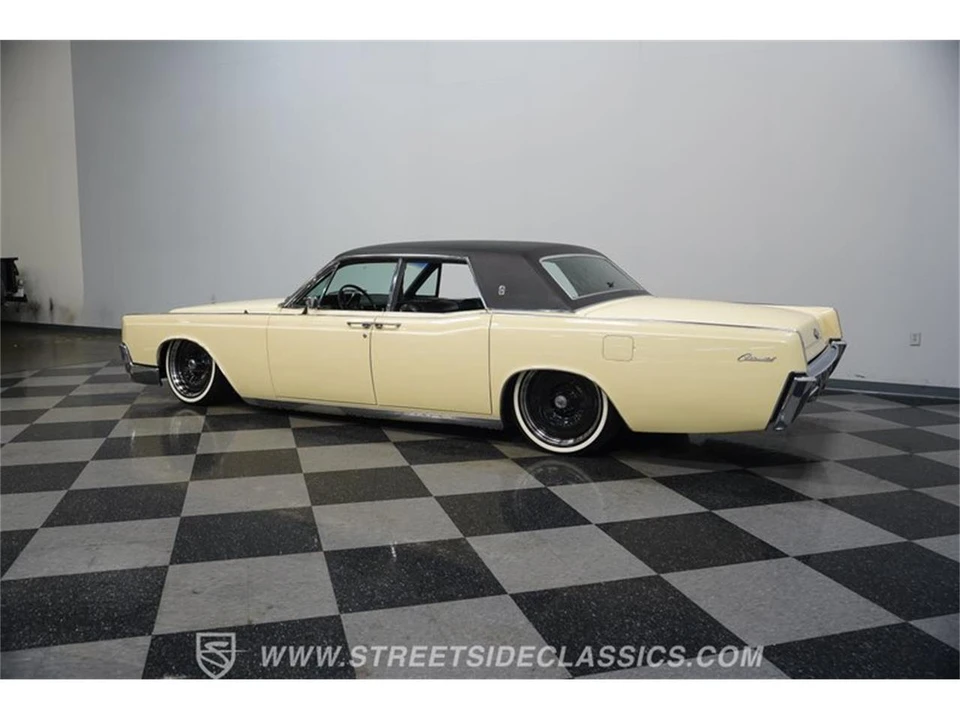 1967 Lincoln Continental 4th Gen - Image 7 of 31
