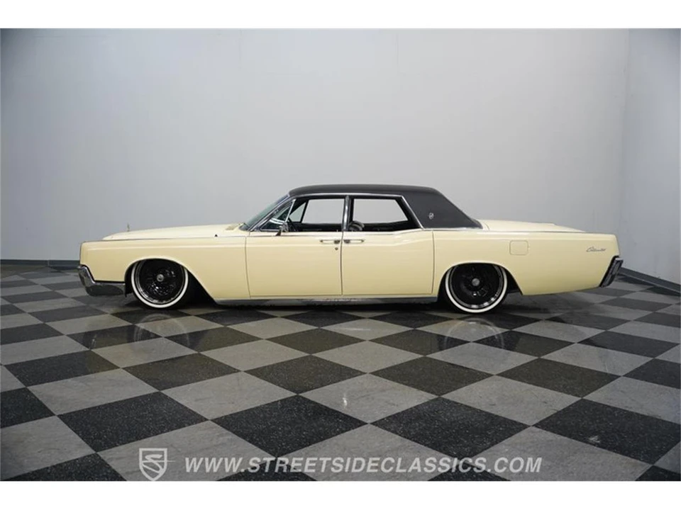 1967 Lincoln Continental 4th Gen - Image 6 of 31