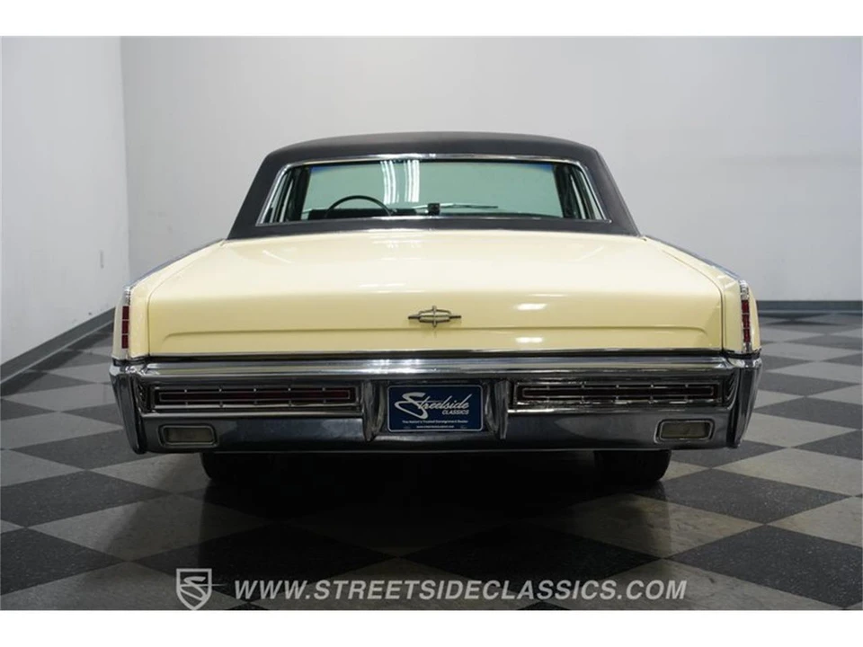 1967 Lincoln Continental 4th Gen - Image 21 of 31