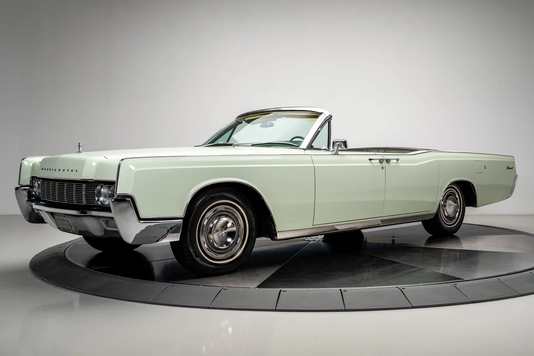 1967 Lincoln Continental 4th Gen - Image 7 of 31