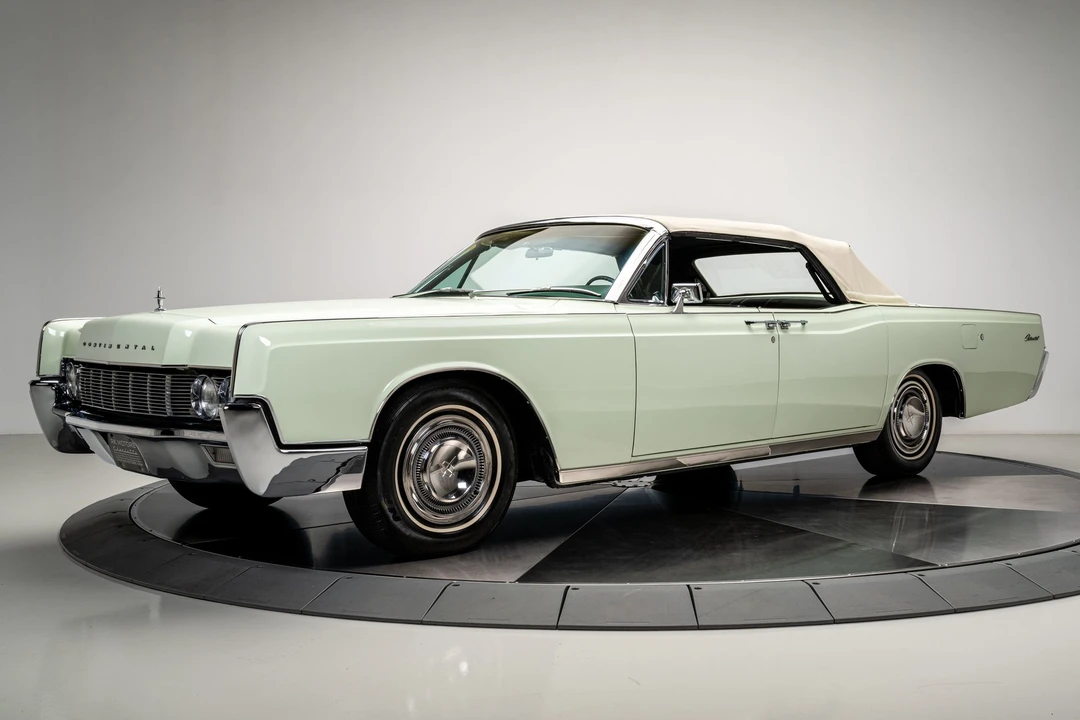 1967 Lincoln Continental 4th Gen - Image 6 of 31