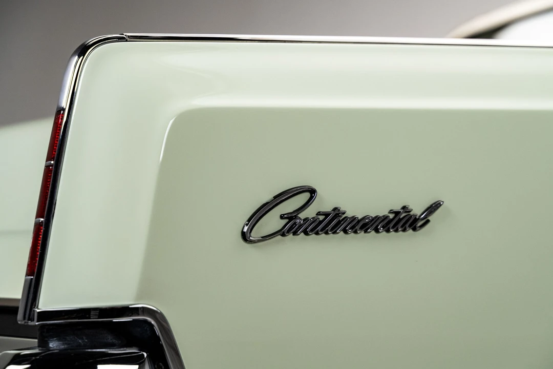 1967 Lincoln Continental 4th Gen - Image 28 of 31
