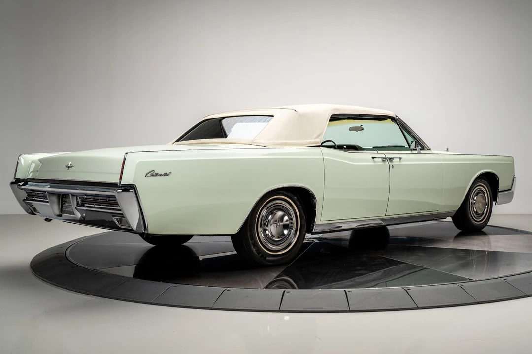 1967 Lincoln Continental 4th Gen - Image 21 of 31
