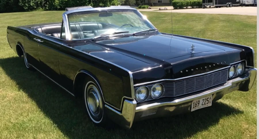 1967 Lincoln Continental 4th Gen - Image 9 of 9