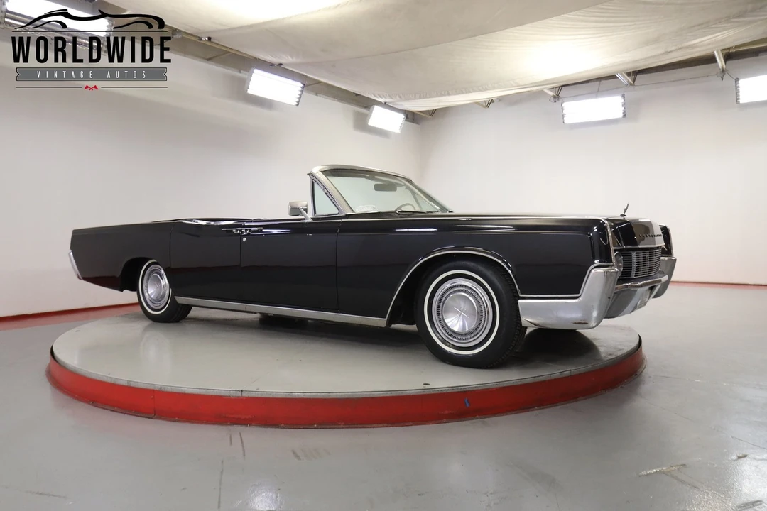 1967 Lincoln Continental 4th Gen - Image 2 of 12
