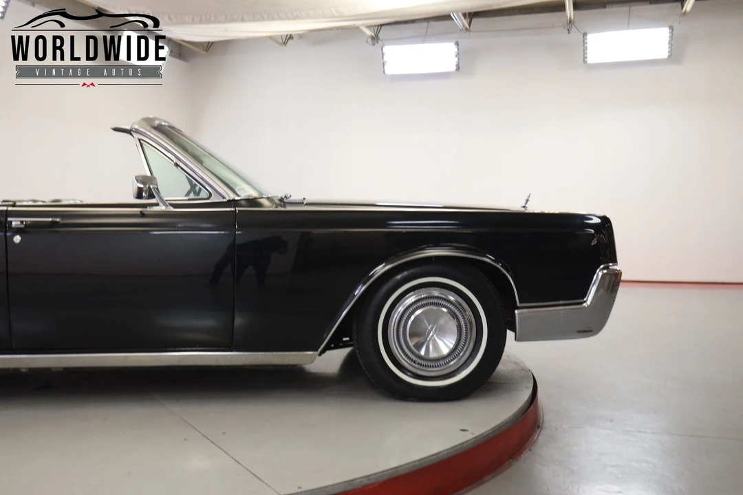 1967 Lincoln Continental 4th Gen - Image 12 of 12