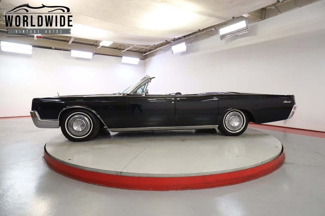 1967 Lincoln Continental 4th Gen - Image 3 of 12