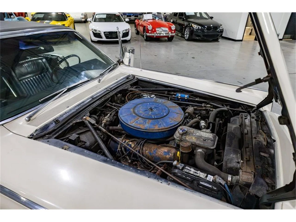 1967 Lincoln Continental 4th Gen - Image 5 of 31