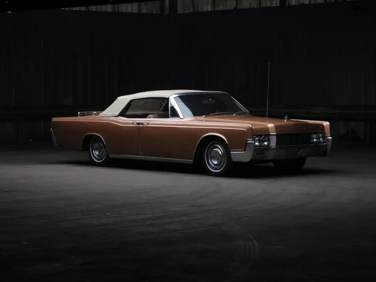 1967 Lincoln Continental 4th Gen - Image 2 of 2