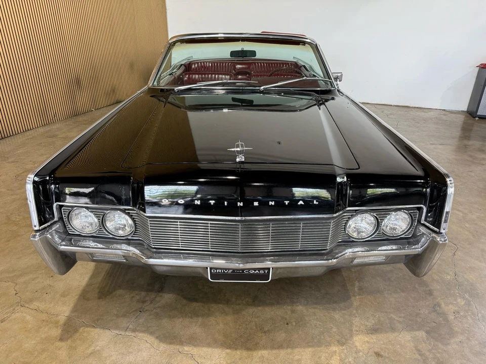 1967 Lincoln Continental 4th Gen - Image 5 of 31