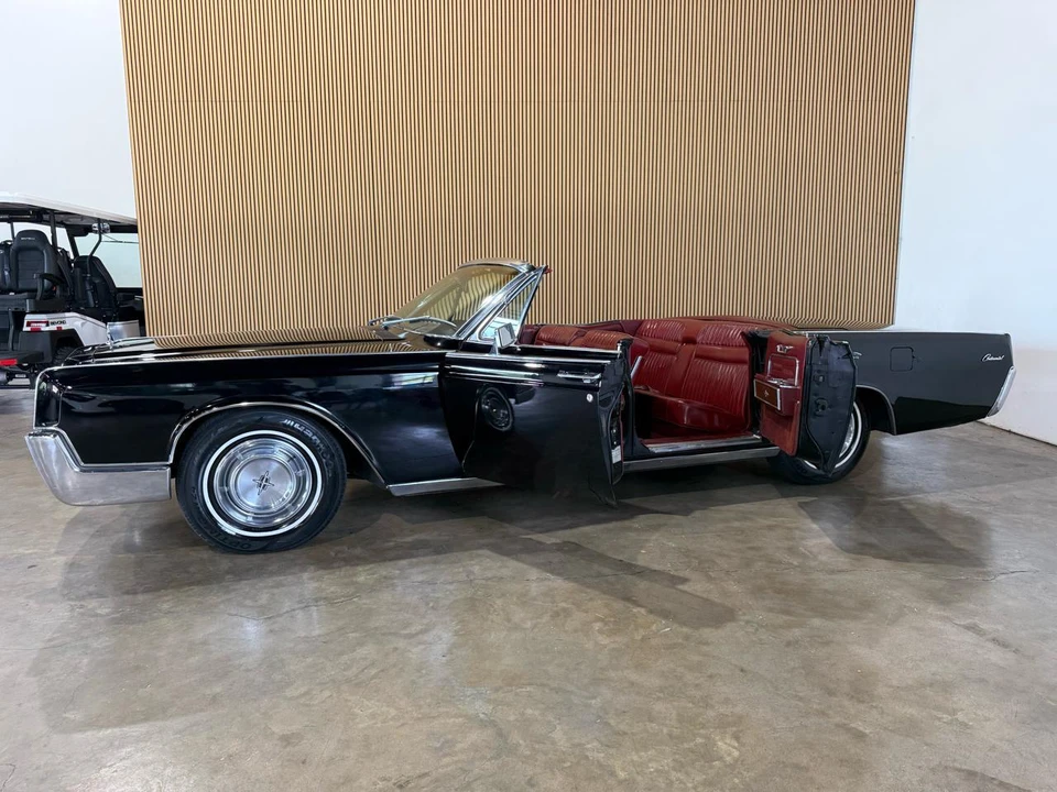 1967 Lincoln Continental 4th Gen - Image 23 of 31
