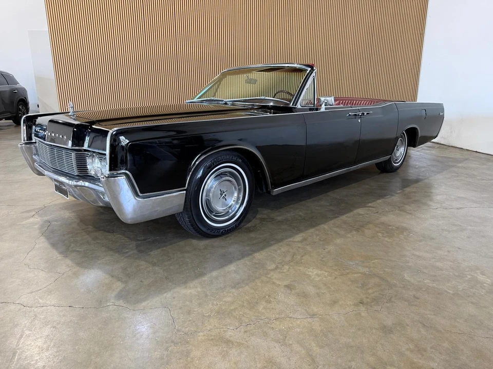 1967 Lincoln Continental 4th Gen - Image 3 of 21