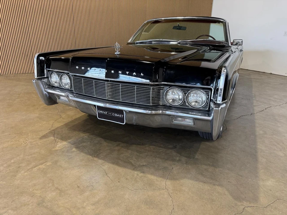 1967 Lincoln Continental 4th Gen - Image 18 of 21