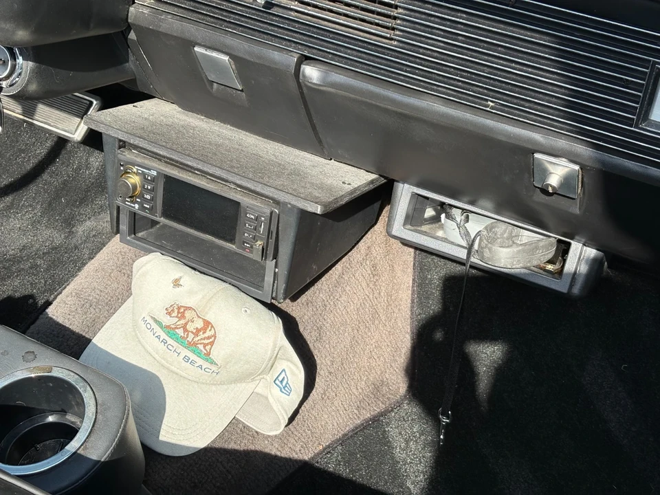 1967 Lincoln Continental 4th Gen - Image 17 of 21
