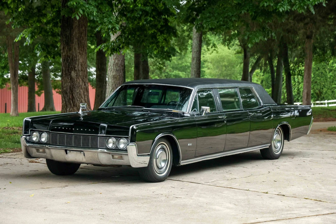 1967 Lincoln Continental 4th Gen - Image 3 of 31