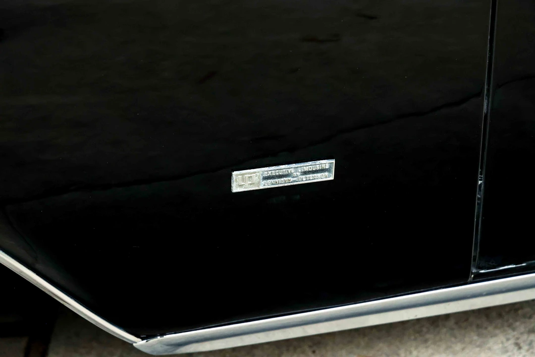 1967 Lincoln Continental 4th Gen - Image 9 of 31