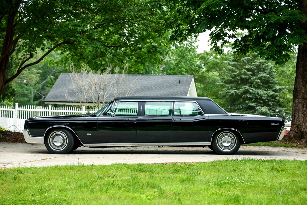 1967 Lincoln Continental 4th Gen - Image 4 of 31