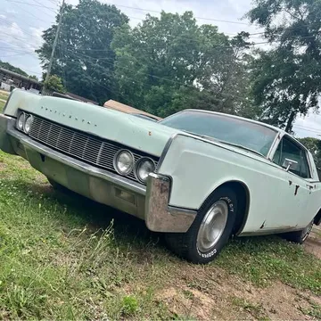 1967 Lincoln Continental Base Coupe