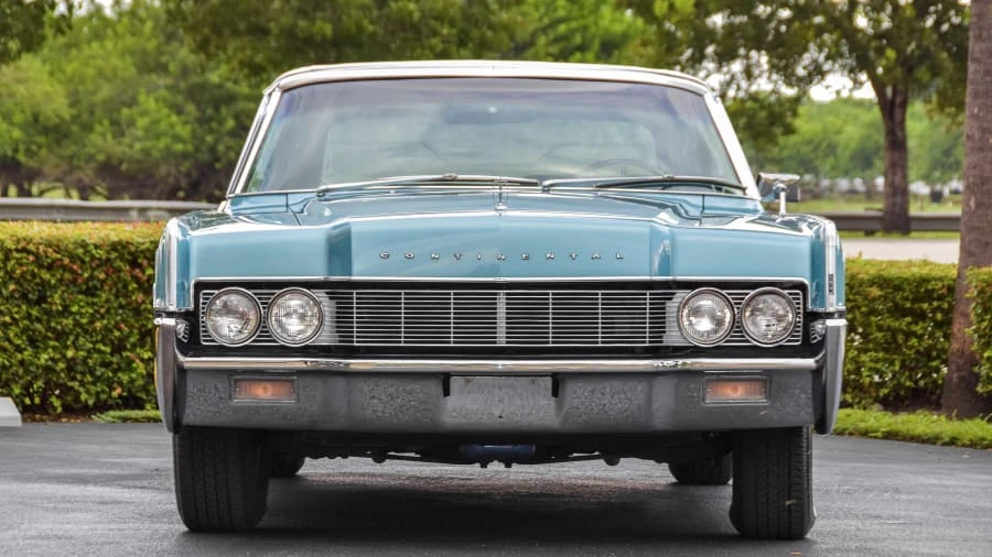 1967 Lincoln Continental 4th Gen - Image 4 of 12