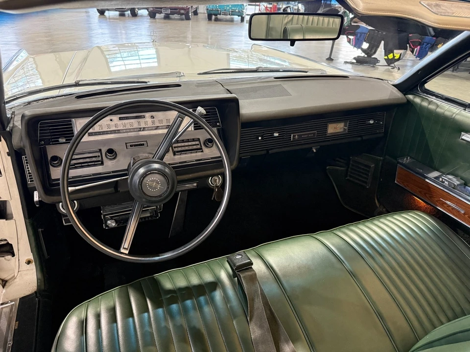 1967 Lincoln Continental 4th Gen - Image 19 of 21