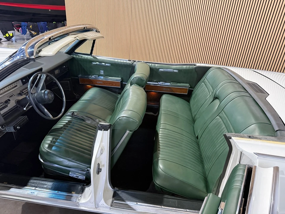 1967 Lincoln Continental 4th Gen - Image 17 of 21
